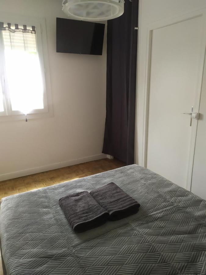 Appartement 8 Couchages 3 Chambres Sens Exterior photo